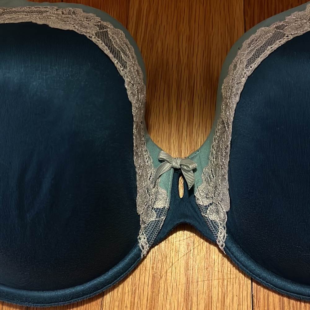 Bra - Picture 2 of 4